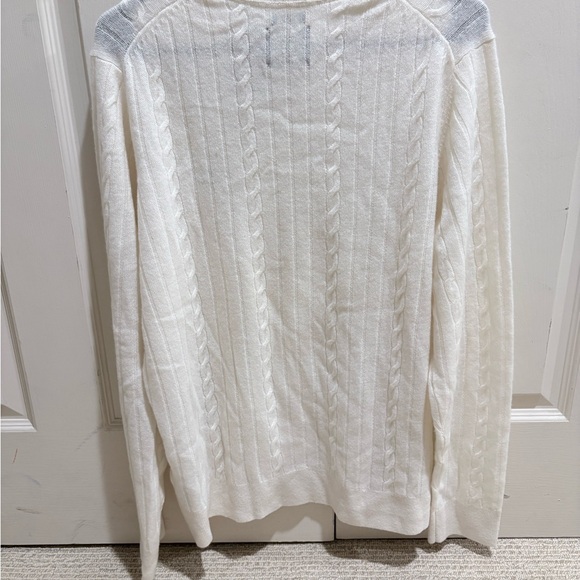 Abercrombie & Fitch Men's Cream Cashmere Knit Sweater - Picture 2 of 3